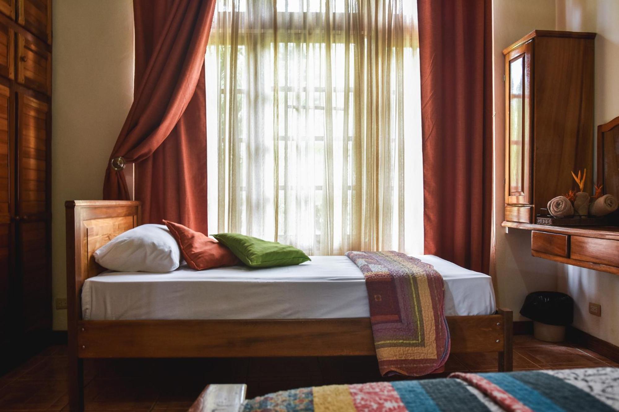 Casa Cora Bed And Breakfast Carmona Luaran gambar
